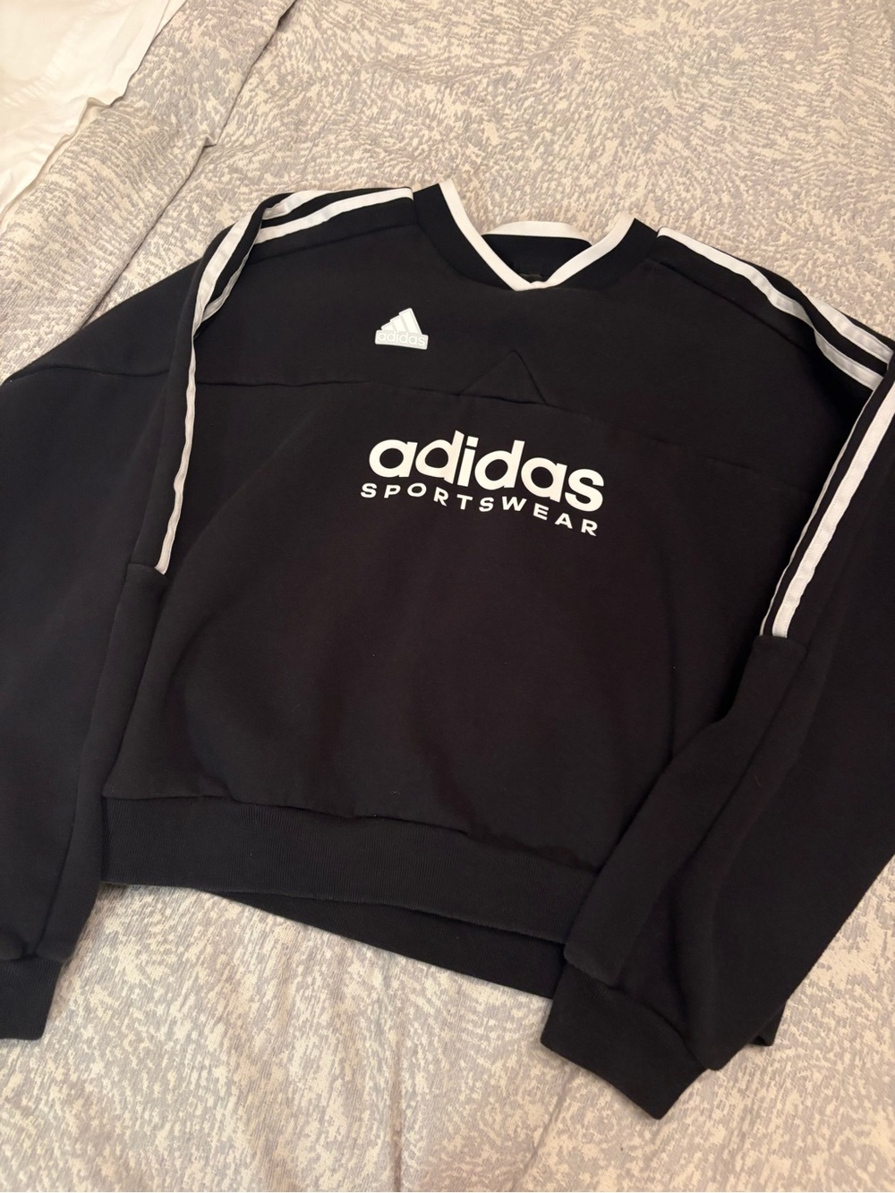 Adidas Crewneck Sweatshirt